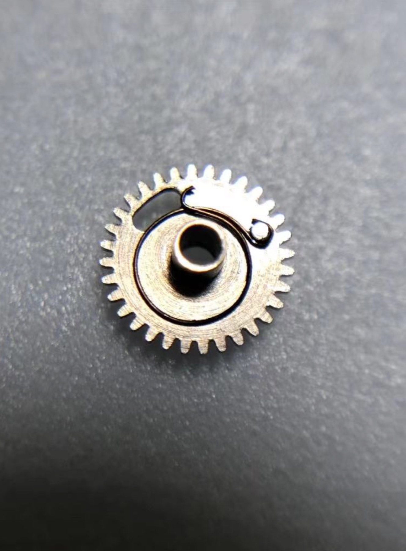 Elgin Grade 719 movement after the display module is removed